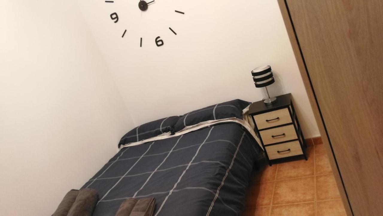 The Clock Apartamento Madri Exterior foto